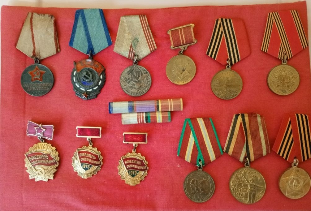 П.Ш. Шамратовын наградыже-влак.