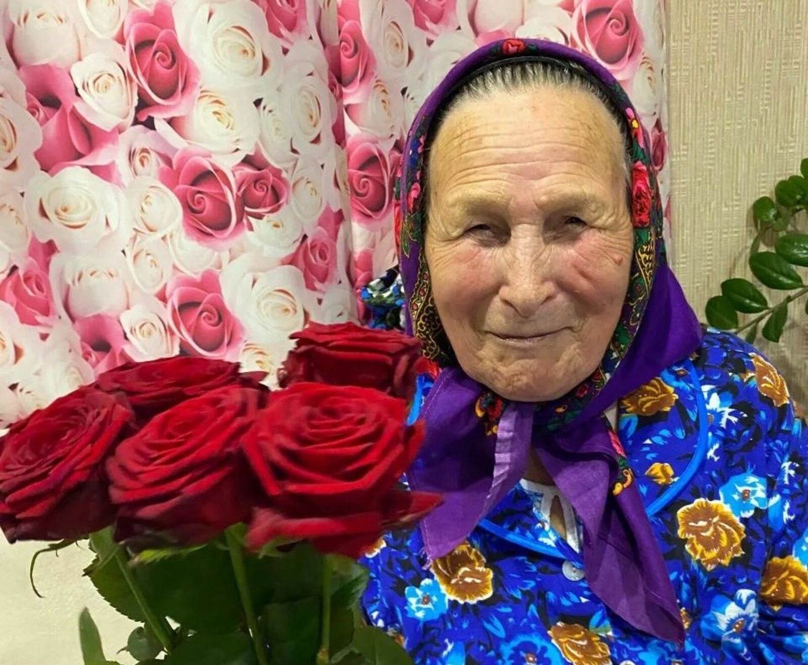 А.К. Апканиева. Еш архив гыч налме фото.