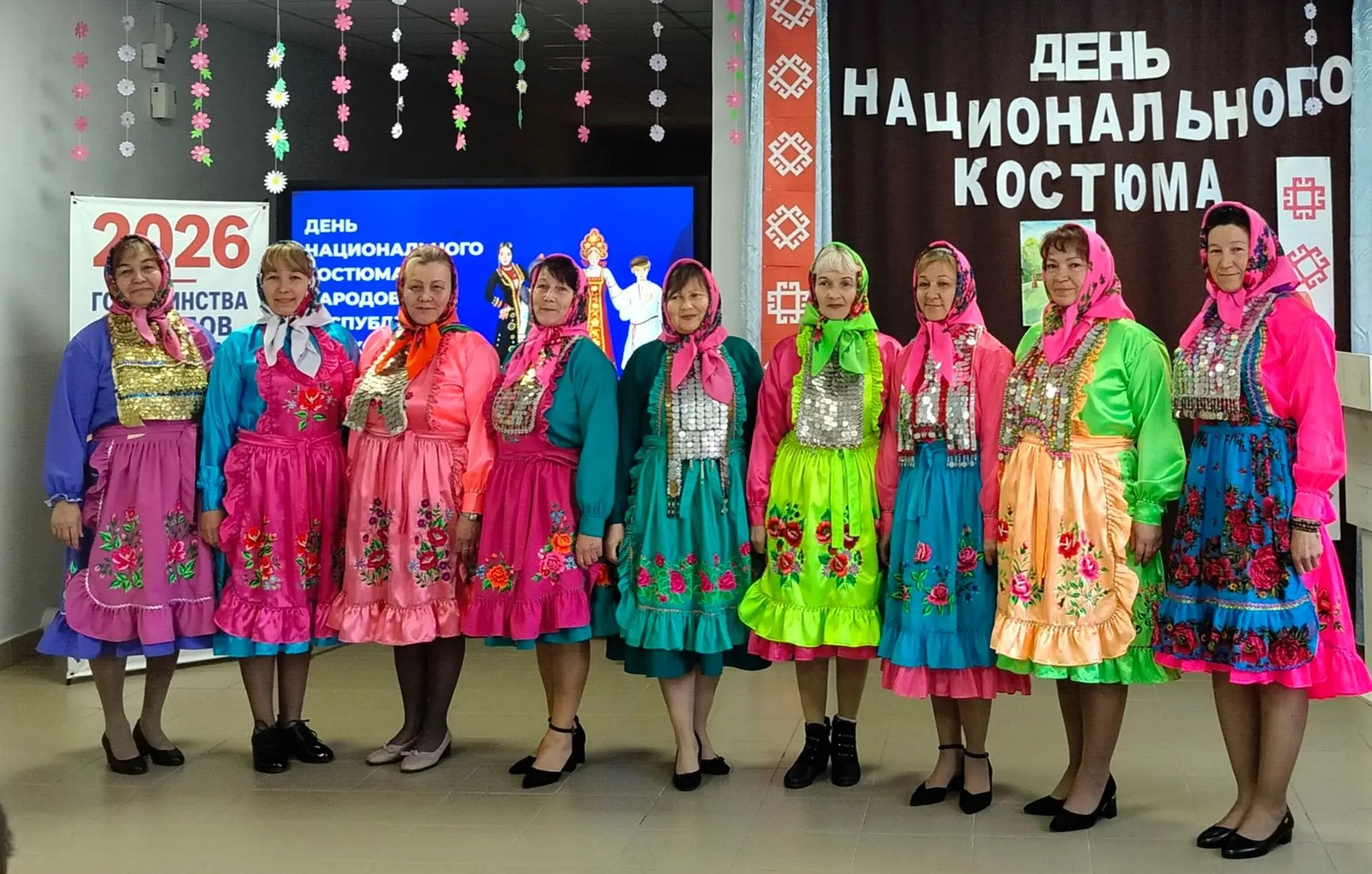 Авторын фотожо-влак.