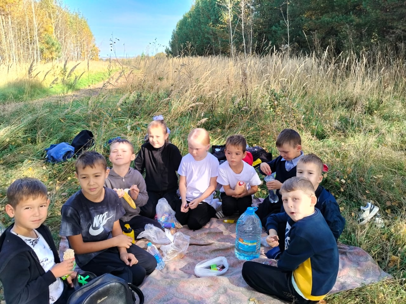 Авторын фотожо-влак.