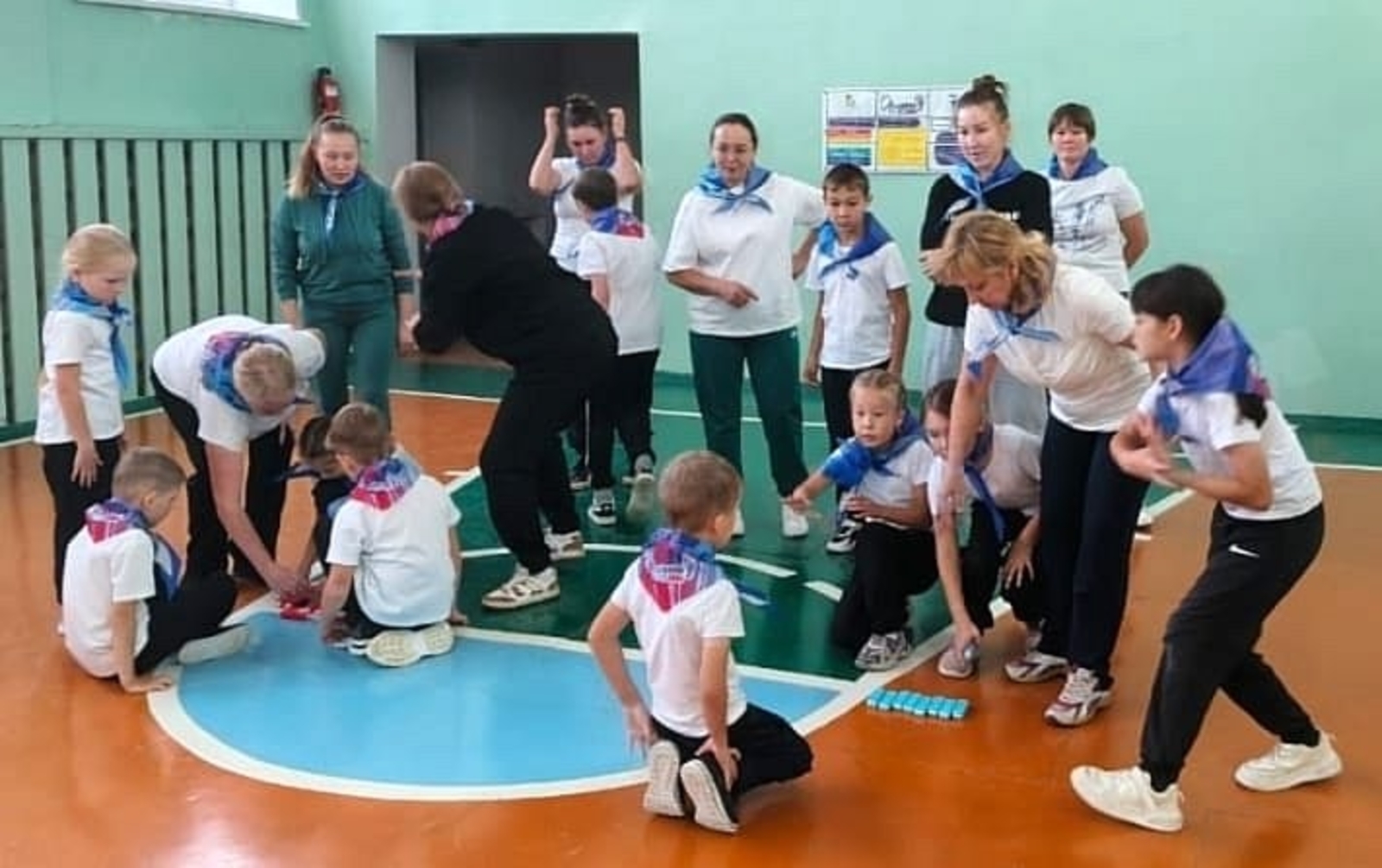 Авторын колтымо фото.