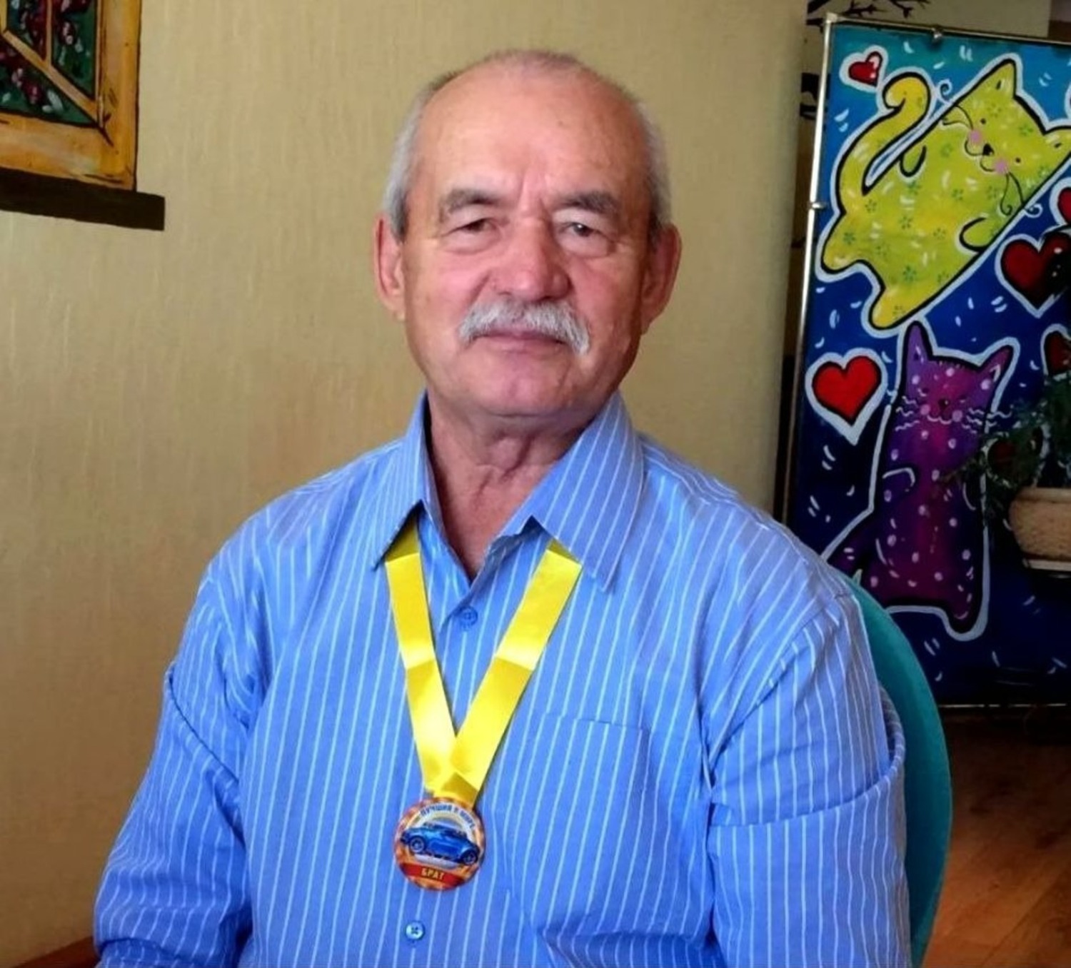 Екатеринбург оласе "Теплые коты" рестораныште. Олег Султангареевлан - 70 ий.