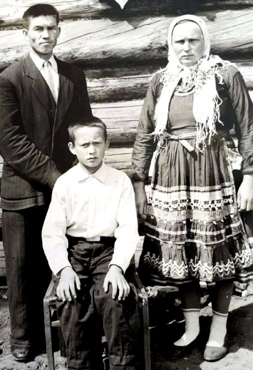 Олег Султангареев аваже-ачаже дене пырля. 1967 ий.