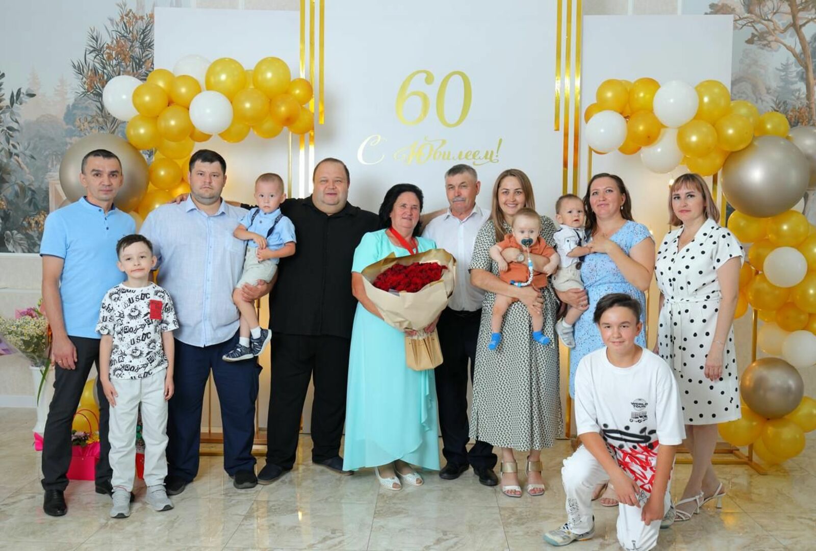 О.В. Салимова (покшелне) да келшен илыше ешыже.