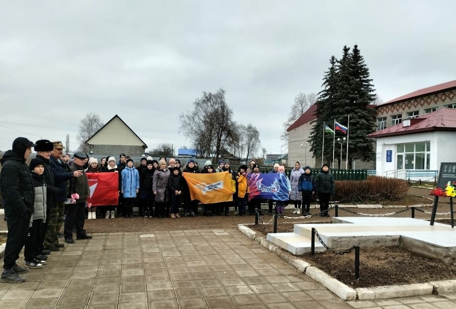 Авторын фотожо-влак.